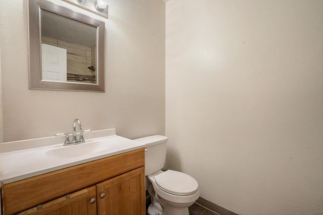 2 Jane Lane, Edgewood, NM 87015