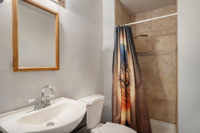 2 Jane Lane, Edgewood, NM 87015