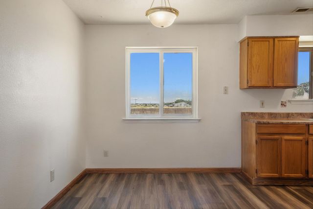 2 Jane Lane, Edgewood, NM 87015