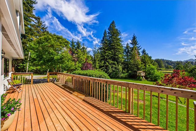 2097 Wrigley Road, Eureka, CA 95503