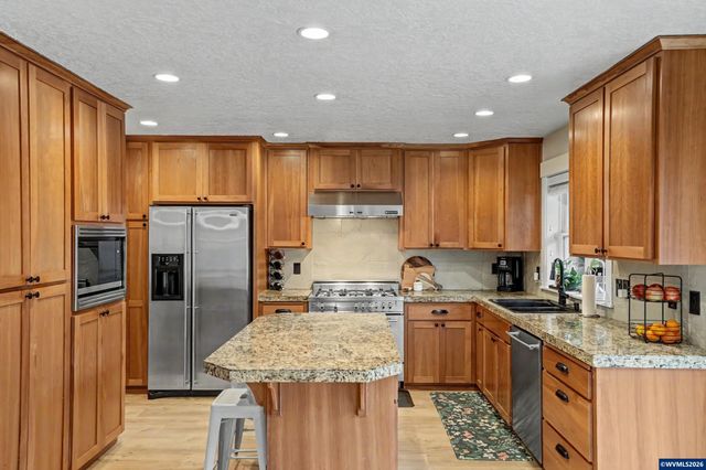 3753 Galloway St S, Salem, OR 97302