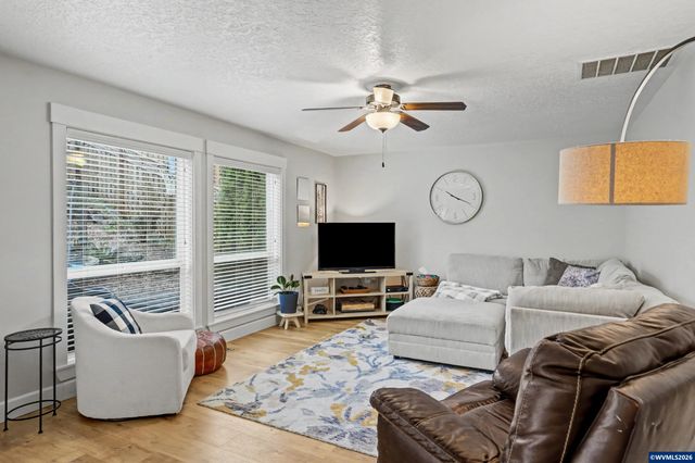 3753 Galloway St S, Salem, OR 97302