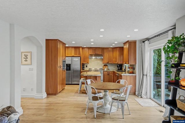 3753 Galloway St S, Salem, OR 97302