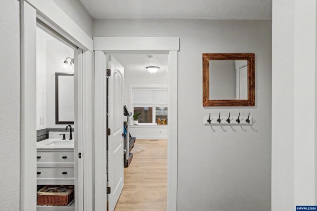 3753 Galloway St S, Salem, OR 97302