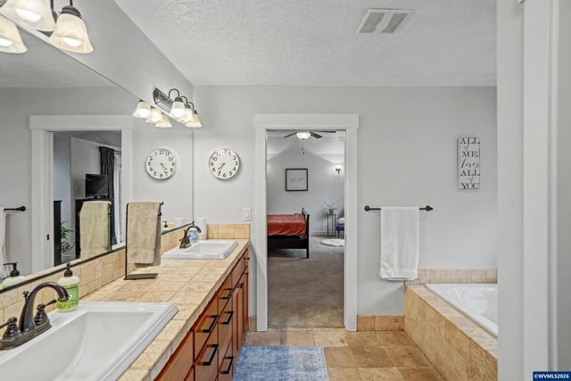 3753 Galloway St S, Salem, OR 97302