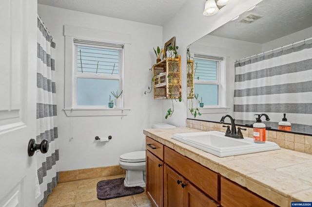 3753 Galloway St S, Salem, OR 97302