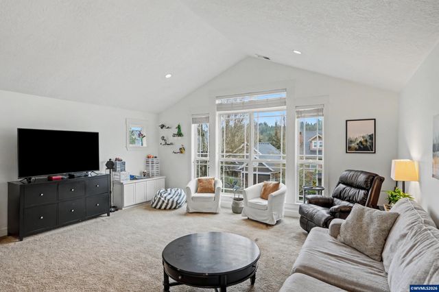 3753 Galloway St S, Salem, OR 97302