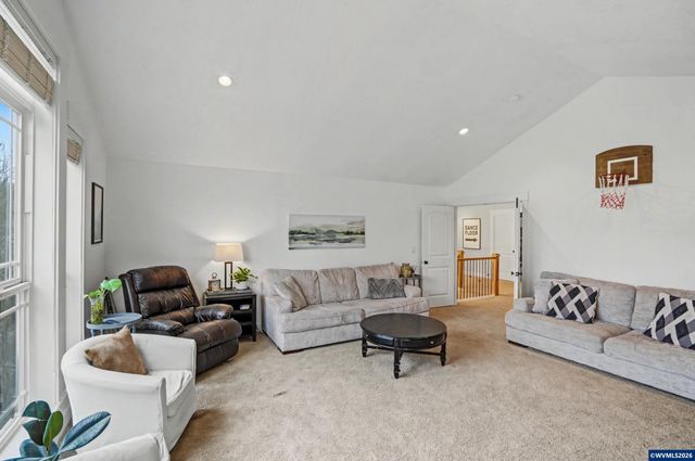 3753 Galloway St S, Salem, OR 97302