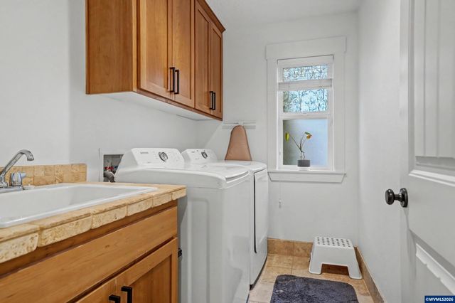 3753 Galloway St S, Salem, OR 97302