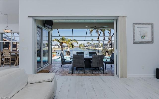 1505 SE 4th ST, Cape Coral, FL 33990