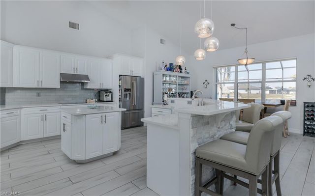 1505 SE 4th ST, Cape Coral, FL 33990