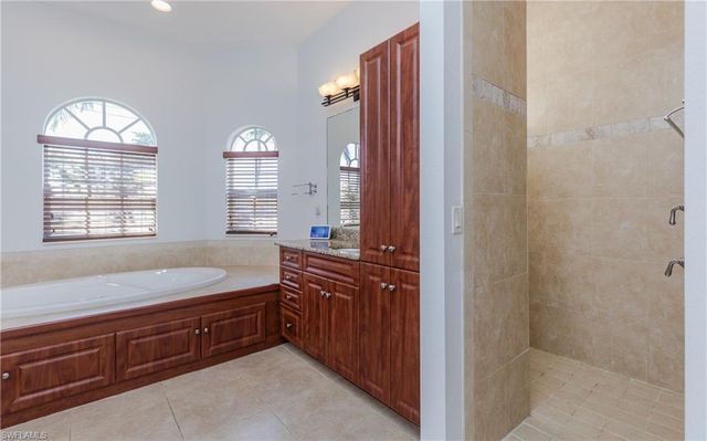 1505 SE 4th ST, Cape Coral, FL 33990