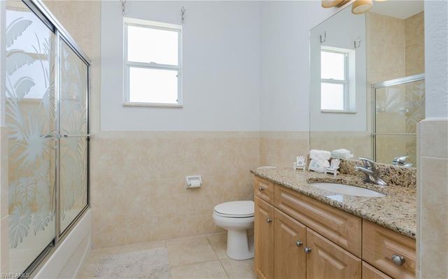 1505 SE 4th ST, Cape Coral, FL 33990