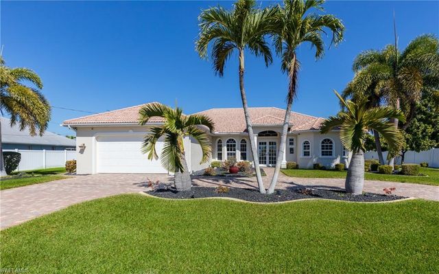 1505 SE 4th ST, Cape Coral, FL 33990