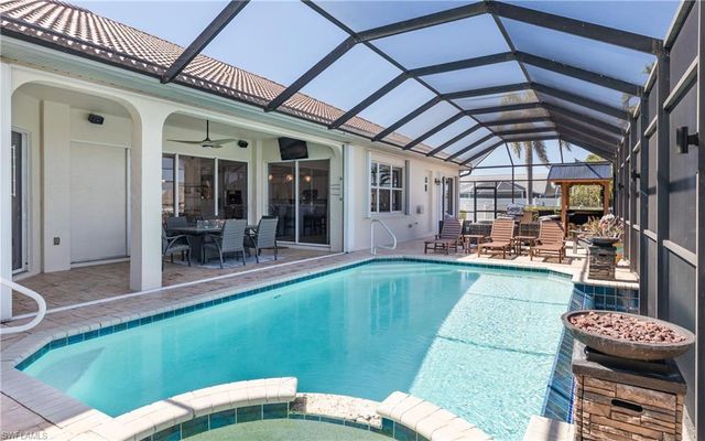 1505 SE 4th ST, Cape Coral, FL 33990