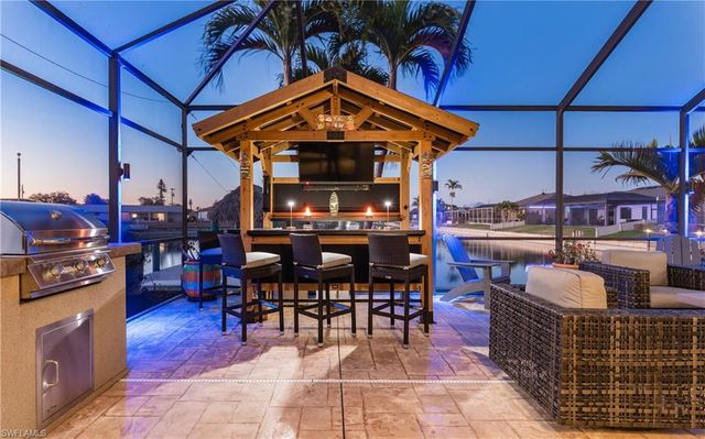 1505 SE 4th ST, Cape Coral, FL 33990