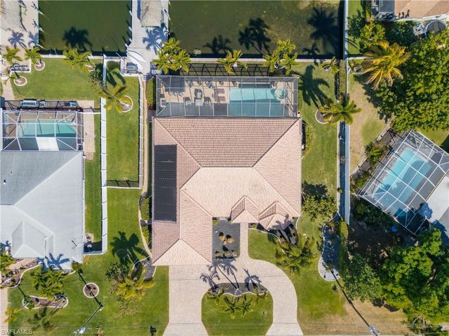 1505 SE 4th ST, Cape Coral, FL 33990