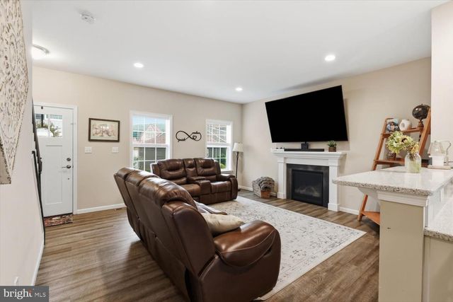 19 BITTENDORF WAY, Reinholds, PA 17569