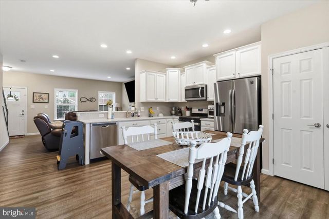 19 BITTENDORF WAY, Reinholds, PA 17569