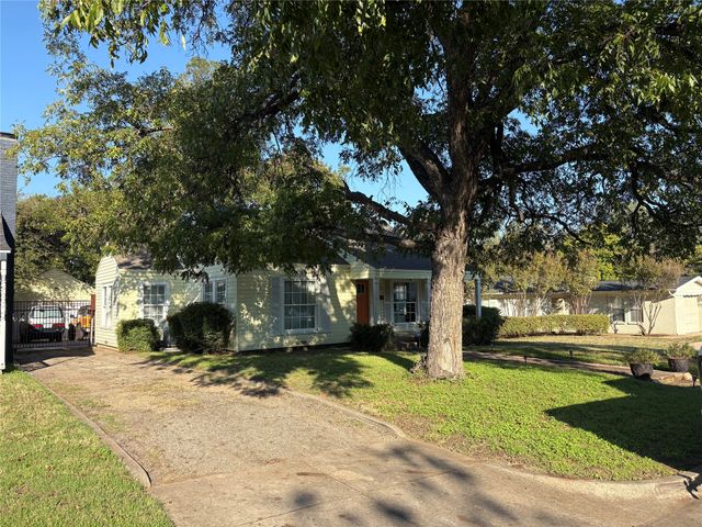 3620 Winston Road, Fort Worth, TX 76109