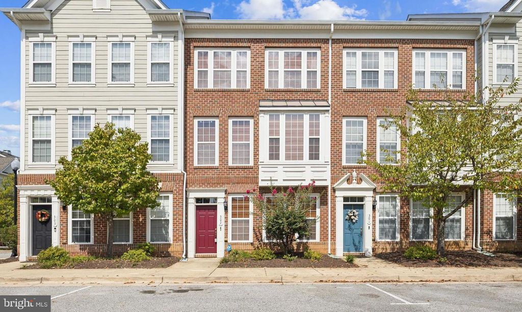 302 EDELEN STATION PL, La Plata, MD 20646