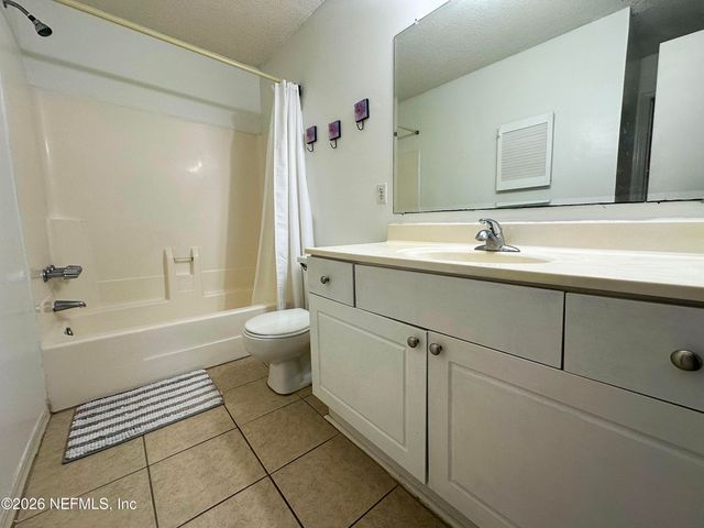 10200 BELLE RIVE Boulevard 80, Jacksonville, FL 32256