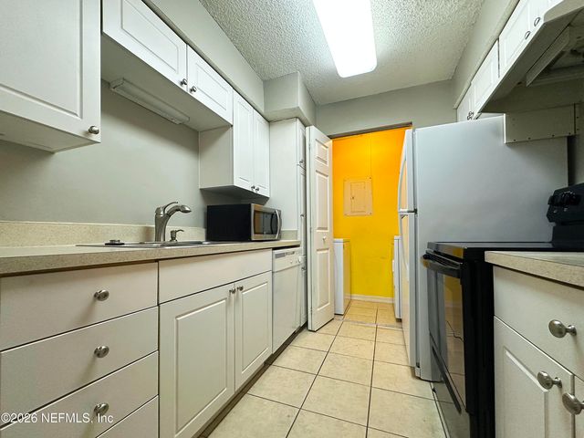 10200 BELLE RIVE Boulevard 80, Jacksonville, FL 32256