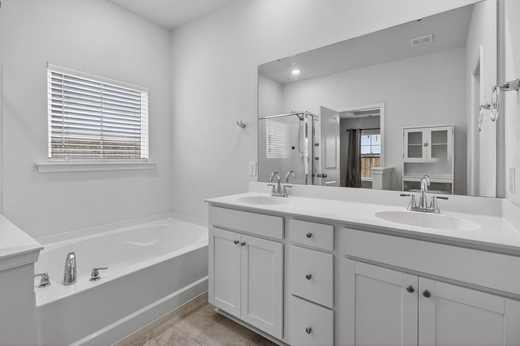 Image 17 of property listing at 117 Sequoia Lane, Goose Creek, SC 29445