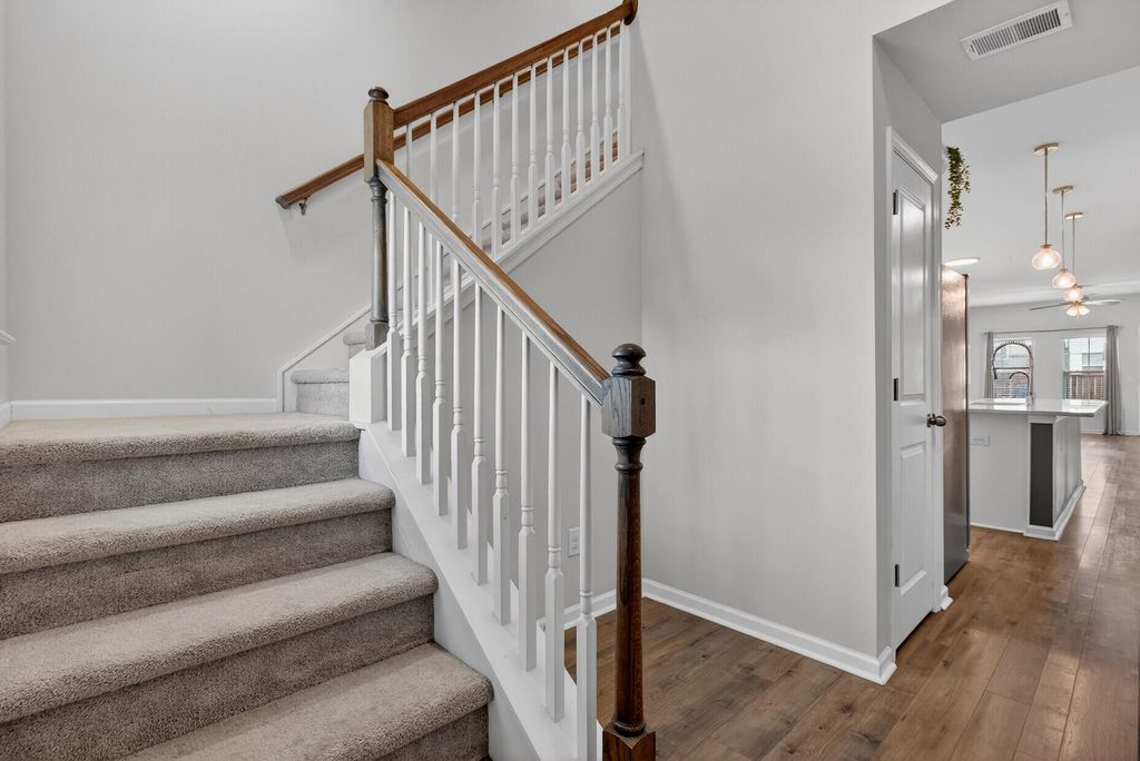 Image 23 of property listing at 117 Sequoia Lane, Goose Creek, SC 29445