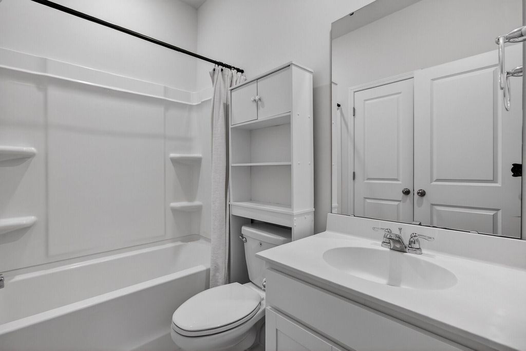 Image 28 of property listing at 117 Sequoia Lane, Goose Creek, SC 29445