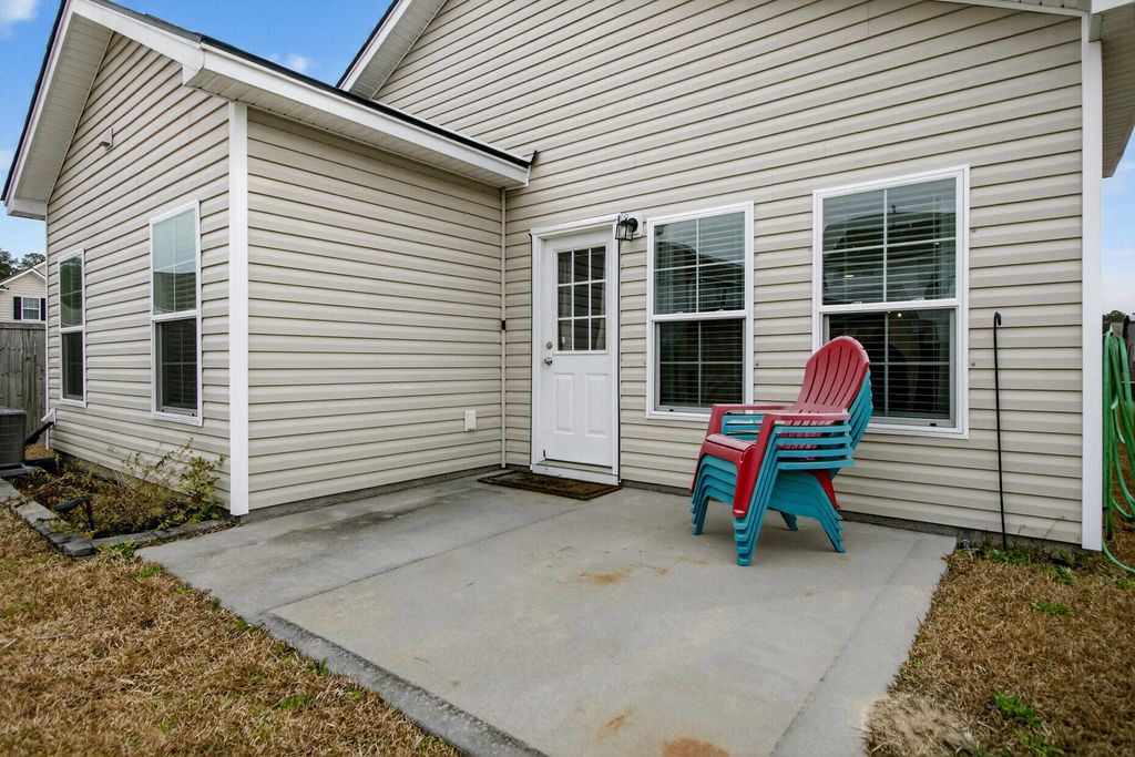 Image 31 of property listing at 117 Sequoia Lane, Goose Creek, SC 29445