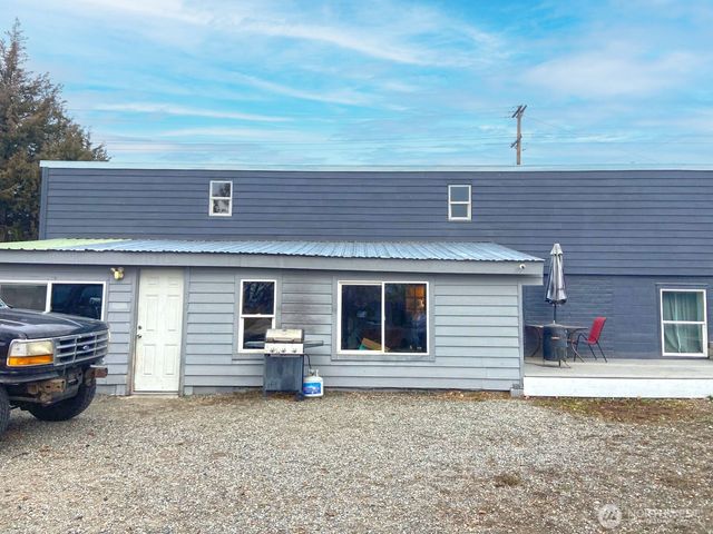 522 Locust Street, Omak, WA 98841