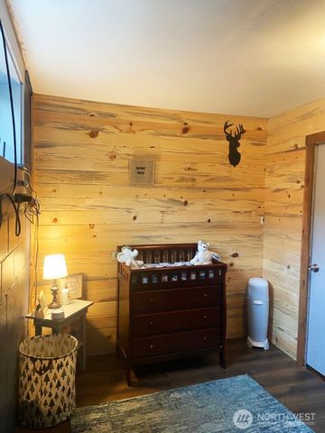 522 Locust Street, Omak, WA 98841