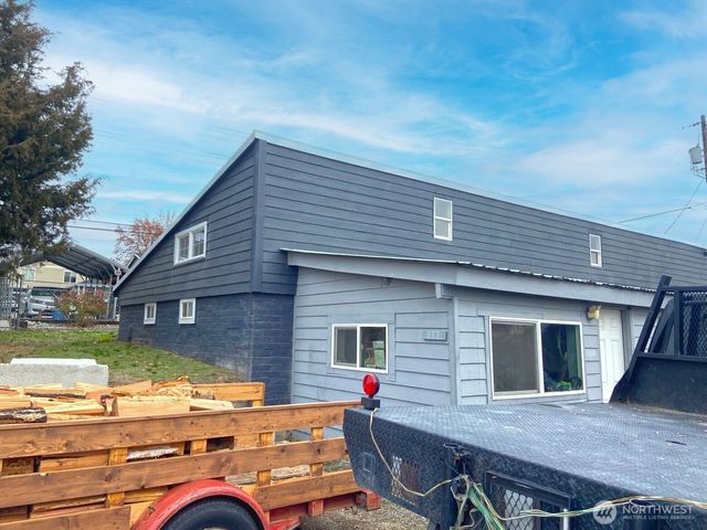 522 Locust Street, Omak, WA 98841