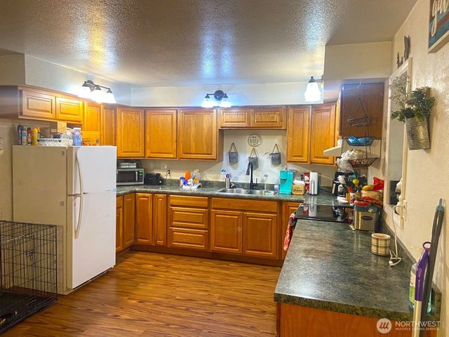 522 Locust Street, Omak, WA 98841
