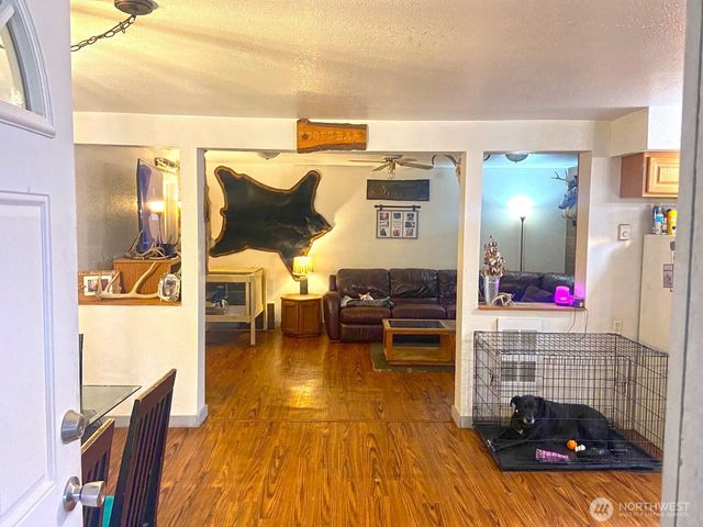 522 Locust Street, Omak, WA 98841