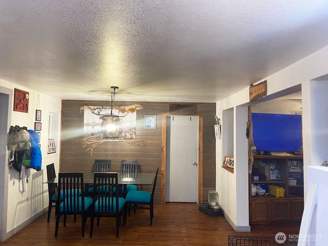 522 Locust Street, Omak, WA 98841