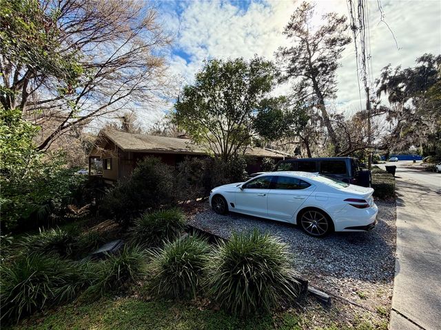 21 SW 23RD TERRACE, Gainesville, FL 32607
