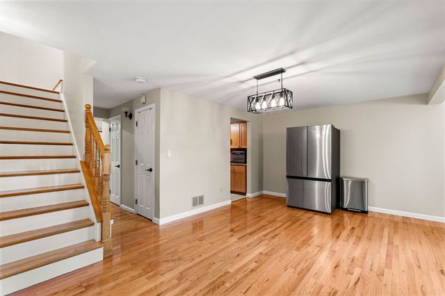 111 Brigham St 19A, Hudson, MA 01749
