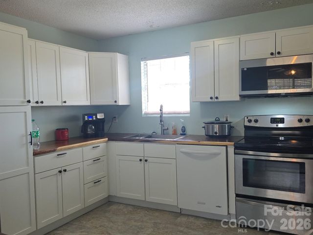 1097 Stadium Road, Pageland, SC 29728