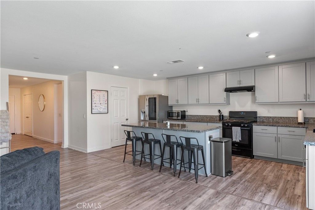 Image 7 of property listing at 44539 Freer Way, Lancaster, CA 93536