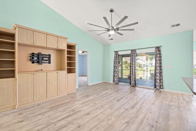 528 Cedar Lakes Dr., Little River, SC 29566