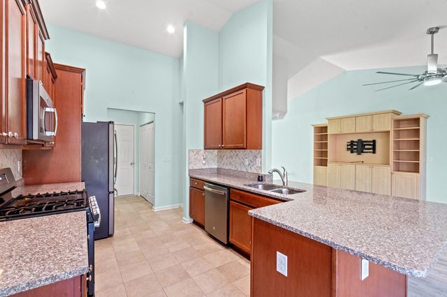 528 Cedar Lakes Dr., Little River, SC 29566