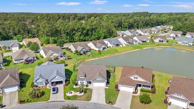 528 Cedar Lakes Dr., Little River, SC 29566