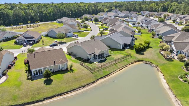 528 Cedar Lakes Dr., Little River, SC 29566