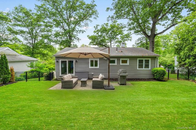 17 Tewkesbury Road, Scarsdale, NY 10583