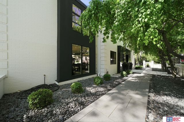 2829 S 31st Street, Lincoln, NE 68502