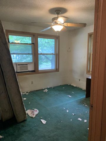 321 N 8TH AVENUE, Wisconsin Rapids, WI 54495