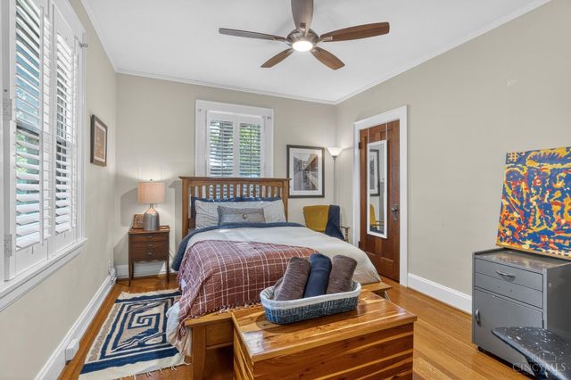 2924 Erie Avenue, Cincinnati, OH 45208