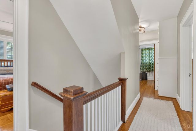 2924 Erie Avenue, Cincinnati, OH 45208